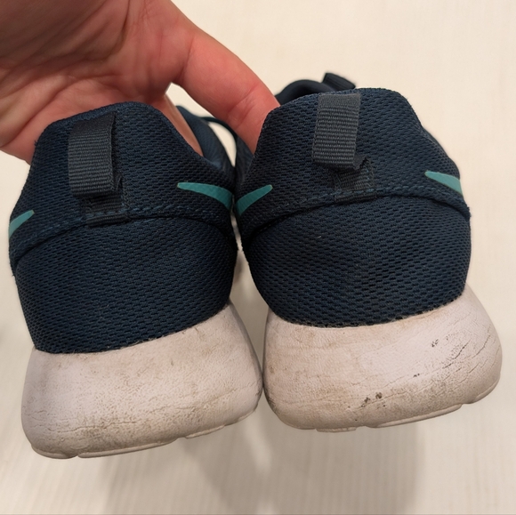 NIKE Roche One Midnight Turquoise Running Shoes Sneakers size 9 women's - Picture 6 of 13